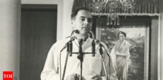 Throwback Thursday: When Rajiv Gandhi questioned Mandal report move amid Kashmir tension | India News