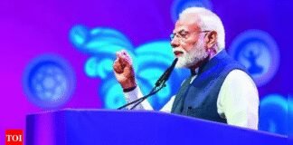 India’s billion plus stories will fuel economic growth: PM Modi