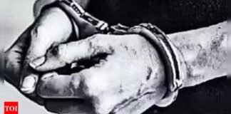 Plot to derail train in Jaunpur foiled, 2 held