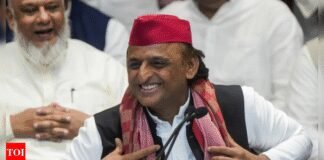 ‘Hasne ka jokhim khud uthayein’: Akhilesh Yadav takes dig at BJP on laughter day | India News