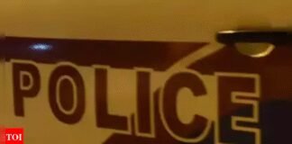 Road rage: E-rickshaw driver slashes cabbie’s neck