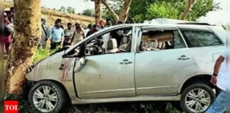 Five school children among 6 killed in Patiala accident