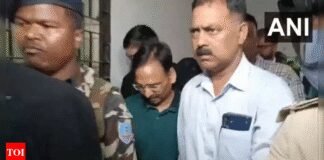 Senior Jharkhand IAS officer Vinay Kumar Choubey arrested in liquor scam case | India News