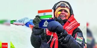 CISF sub-inspector scales Everest, first by an officer of the force | India News