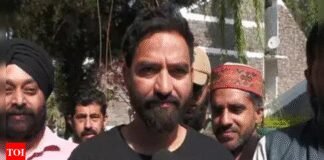 FIR against J&K AAP MLA for threatening woman doctor | India News