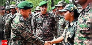 Army chief reviews Akhnoor preps, lauds Op Sindoor fight | India News