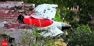 Air India plane crash: First ‘hull event’ for 787, but problems plagued Dreamliner since 2011 debut | India News