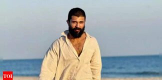 Trouble for Vijay Devarakonda: Actor booked for tribals remark; case filed under SC/ST Act | India News