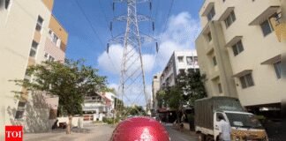 Which came first – tower or road? ‘Bengaluru masterpiece’ in the middle of the road goes viral – watch | India News