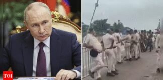 Evening news wrap: Putin condemns US strikes on Iran; bomb blast at Nadia during vote counting of Kaliganj bypoll; and more | India News