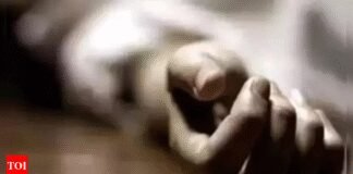 Man beats daughter to death for scoring low marks in test in Sangli; held | India News