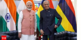 India-Mauritius relations: PM Modi speaks to Mauritian counterpart; exchanged views on strengthening ties | India News