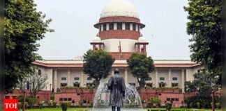 Contempt over toilet, SC asks BMC engineer to explain delay to HC; SC must not interfere in HC-initiated contempt, except in rare cases | India News