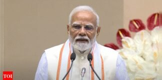 ‘Am among followers of non-violence’: PM Modi reacts as ‘Jo humein chhedega’ remark draws loud applause at Jain event – watch | India News