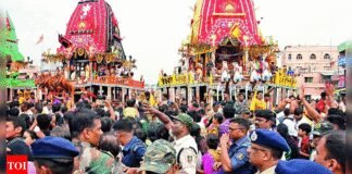Puri Rath Yatra stampede kills 3 as crowd swells to 20k outside temple | India News