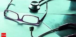 Doctors, experts back govt stand on safety of Covid-19 vaccines | India News