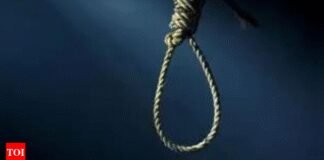 Man & wife die by suicide due to mistrust & fights, 3 kids orphaned | India News