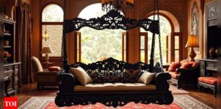 ‘It’s a jhoola’: Artist faces backlash for mislabeling Indian swing as gothic swing; netizens explain its cultural context