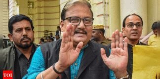 Voter list revision row: RJD’s Manoj Jha accuses EC of backing out of scheduled meet; poll body responds | India News