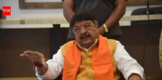 Rahul visiting as ‘disaster tourist’, says Vijayvargiya | India News