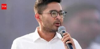 Stay united, polarisation will help BJP: TMC to people | India News