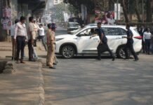 Rahul Gandhi appears before Bhiwandi court in defamation case | India News