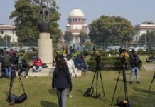 SC: Employer has to pay penalty from his pocket for delay in pay | India News