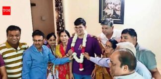 Civil Services Examination 2025: MBBS graduate tops civil services exam in which professionals dominate | India News