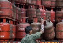 LPG panic booking eases, online orders up after crash | India News