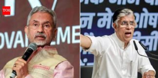 ‘Desperate to mediate Russia-Ukraine’: Congress takes ‘selective brokering’ jab at Jaishankar over ‘dalaal’ remark | India News