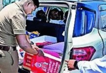 Poll inducement seizures cross 400 crore: EC | India News